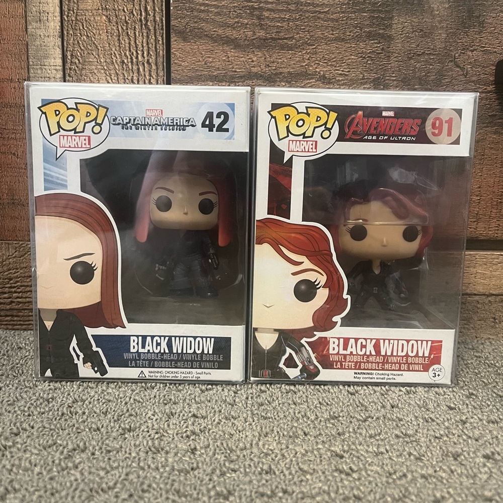 FUNKO POP! The Winter Soldier #42 Age of Ultron #91 Black Widow w/protector MINT